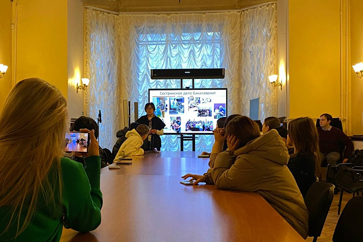 СПбГУ провел профориентационную встречу со студентами медицинского колледжа из Якутии