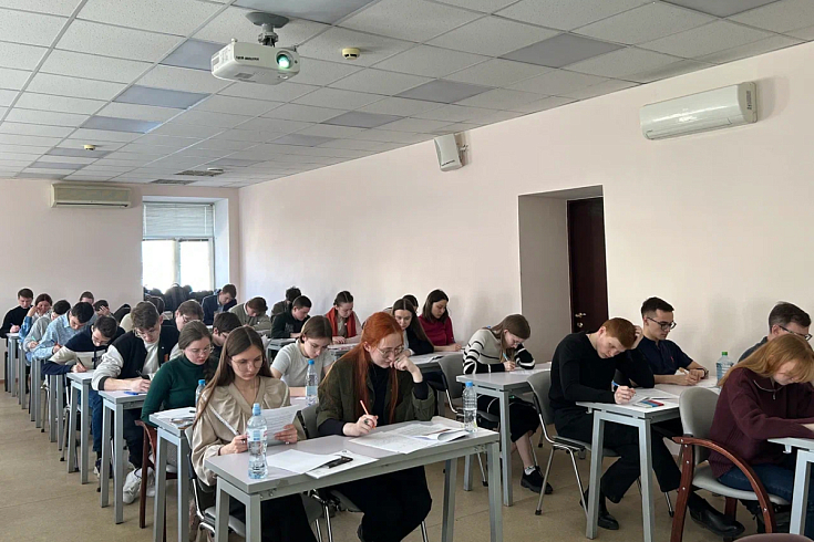 Более 1,5 тысяч студентов приняли участие в финале Олимпиады  «Я — профессионал» по направлениям СПбГУ