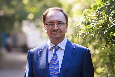 Поздравление ректора Санкт‑Петербургского государственного университета Н. М. Кропачева с Днем Победы