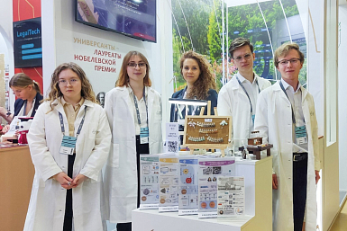 Химики СПбГУ приняли участие в Московском международном салоне образования